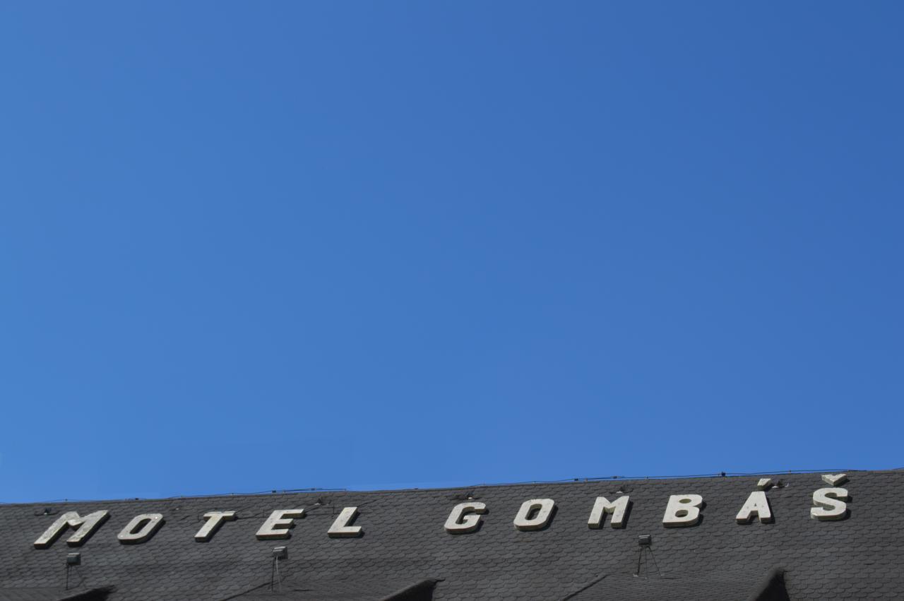 Motel Gombas 外观 照片